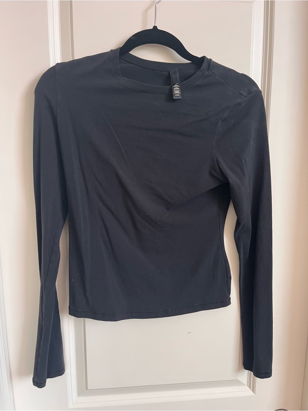 Skims long sleeve tee